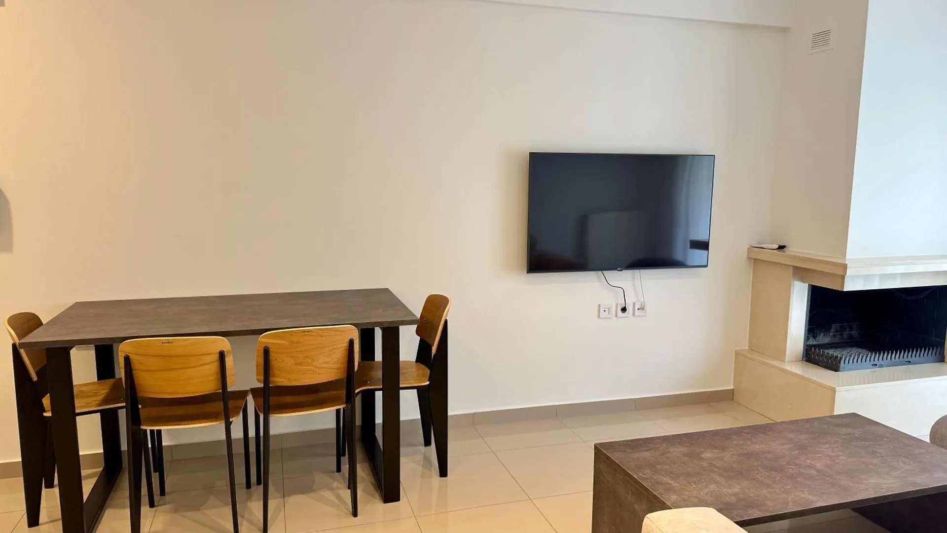 Icon Apartments Thessaloniki 0*,